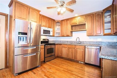 Updated Kitchen with Stainless Steel Appliances, G
