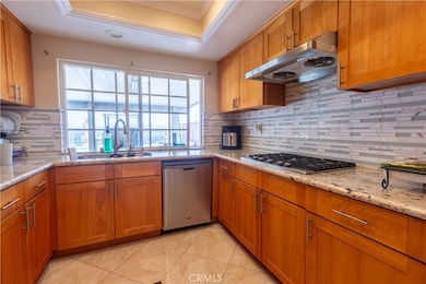 19931 Crestknoll Dr, Yorba Linda, CA 92886 - photo 3