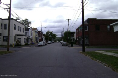 1322 Ash St, Scranton, PA 18510 - photo 6