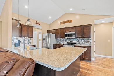 6385 E County Road 1000 N, Butlerville, IN 47223 - photo 7