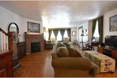 166 W Plumstead Ave, Lansdowne, PA 19050 - photo 4