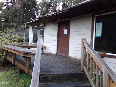 48 N Sheppard Point Rd, Waldport, OR 97394 - photo 6