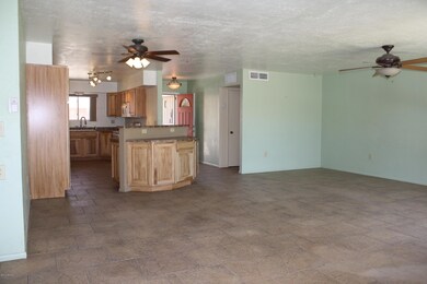 10121 W Cheryl Dr, Sun City, AZ 85351 - photo 5