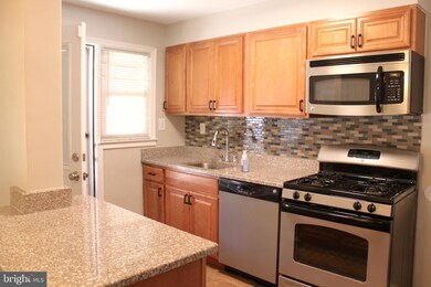 2114 Graythorn Rd, Middle River, MD 21220 - photo 6