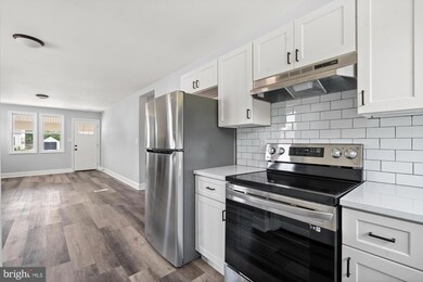 7002 E Clinton St, Clinton, MD 20735 - photo 6