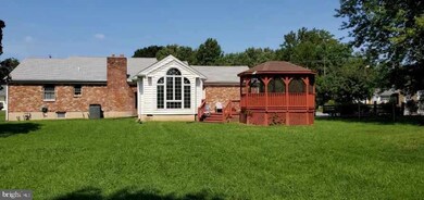 736 Seymour Rd, Bear, DE 19701 - photo 3