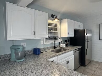 2542 W 8th St, Ashtabula, OH 44004 - photo 7