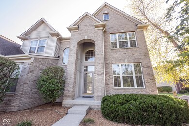 12728 Desplaines Dr, Fishers, IN 46037 - photo 2