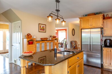 Howes Corner_Letourneau_36