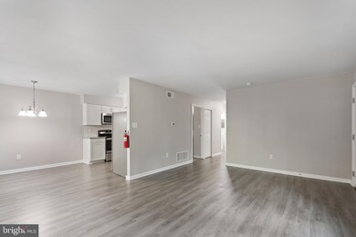 113 Poplar Ct, Lumberton, NJ 08048 - photo 5