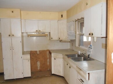 203 Hickory Ln, Saylorsburg, PA 18353 - photo 3