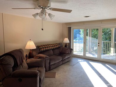 2 Mayfair Ln unit U202, Nashua, NH 03063 - photo 6