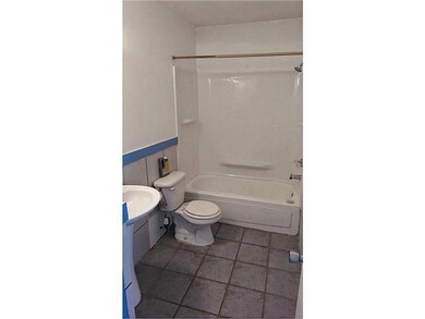 3921 N Piedras St unit B, El Paso, TX 79930 - photo 6