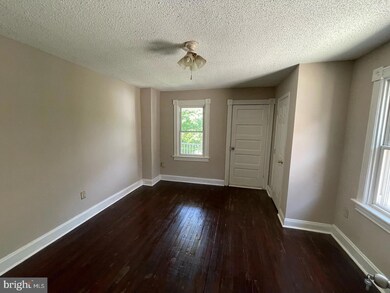 535 Frederick St, Hagerstown, MD 21740 - photo 7