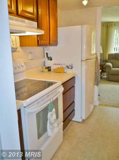 12526 Laurel Grove Place, Germantown, MD 20874 - photo 7