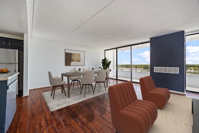 2005 S Finley Rd unit 1204, Lombard, IL 60148 - photo 6