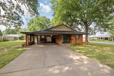 19609 Riverside
