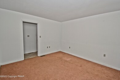 184 Escoll Dr, East Stroudsburg, PA 18301 - photo 7