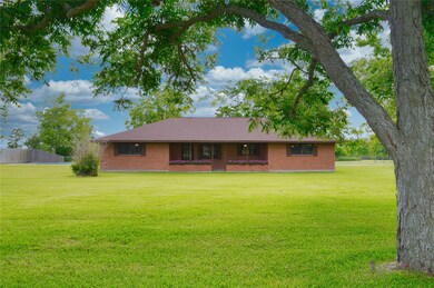 4102 Old Chocolate Bayou Rd, Manvel, TX 77578 - photo 7