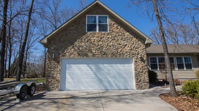 35 Apache Ln, Kimberling City, MO 65686 - photo 4