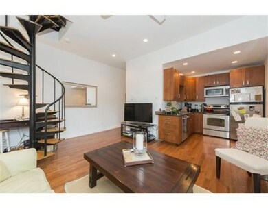 287 Hanover St unit 5-9, Boston, MA 02113 - photo 2