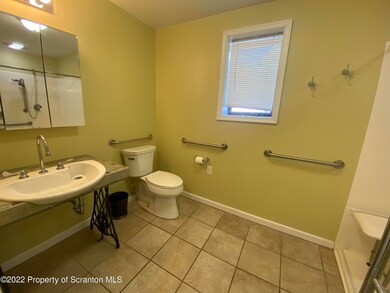 303 Butler St, Dunmore, PA 18512 - photo 7