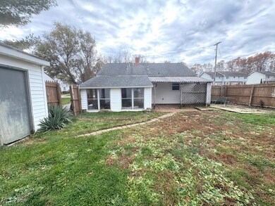 920 W Wilson St, Salem, OH 44460 - photo 5