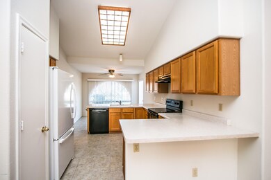 443 N Velero St, Chandler, AZ 85225 - photo 6