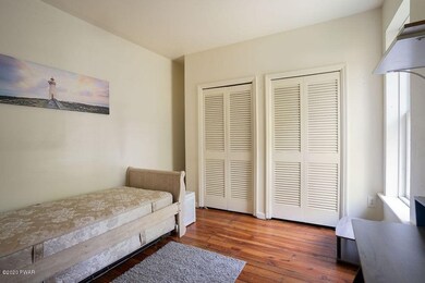 110 E Catharine St, Milford, PA 18337 - photo 7