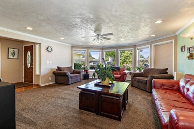 177 Justin Ct, Central Point, OR 97502 - photo 4