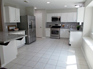 4505 Fox Run St, Pearland, TX 77584 - photo 7