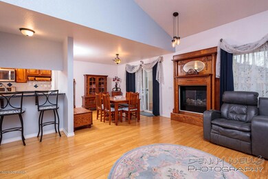 Living Room-20181012-9967