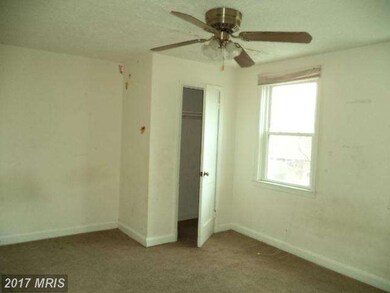 4126 Raymonn Ave, Baltimore, MD 21213 - photo 3