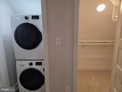 3522 S Utah St unit B2, Arlington, VA 22206 - photo 7