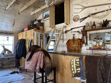 31 Old Chandlers Mills Rd, Claremont, NH 03743 - photo 4