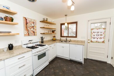 Ceramic tile