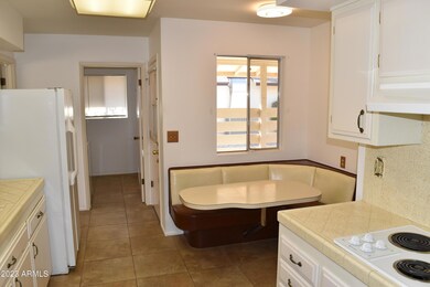 Built in Kitchen seating