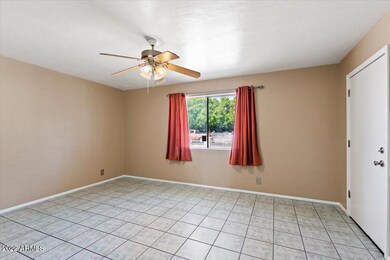 05-Living Room
