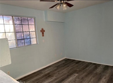 6670 Aura Ave, Reseda, CA 91335 - photo 6