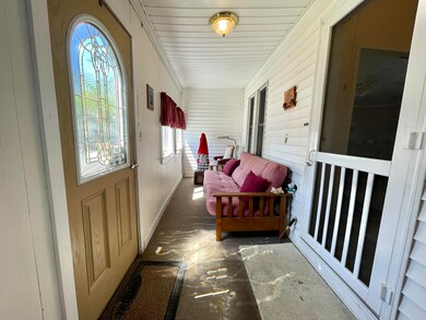 333 Penobscot Ave, Millinocket, ME 04462 - photo 3