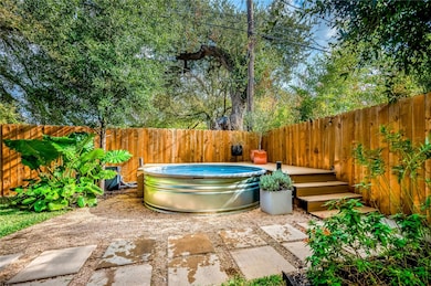 View of patio / terrace featuring a fenced backya