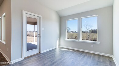 5 - X40H - White - 205 Acadian Lake