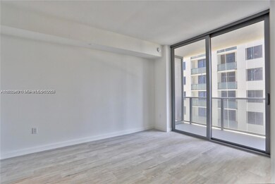 55 SW 9th St unit 1910, Miami, FL 33130 - photo 4