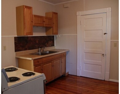 59 Gilmore St unit 1, Chicopee, MA 01013 - photo 4