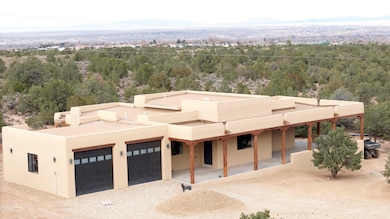 7 Daniel's Rd, Ranchos de Taos, NM 87557 - photo 2