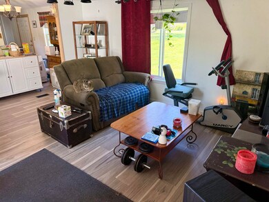 2477 U S 5 unit D2, Derby, VT 05829 - photo 6