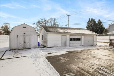 2+car garage, workshop and shed