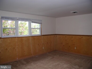 203 Strand Ave unit B, Washington Township, NJ 08080 - photo 2