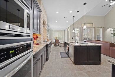 214 Spring Creek Ct, Pinehurst, TX 77362 - photo 4