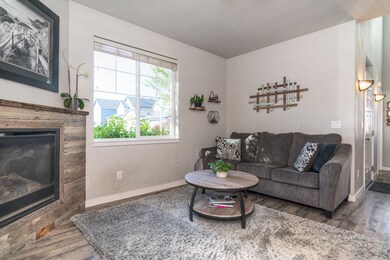 20456 Del Coco Ct, Bend, OR 97702 - photo 5